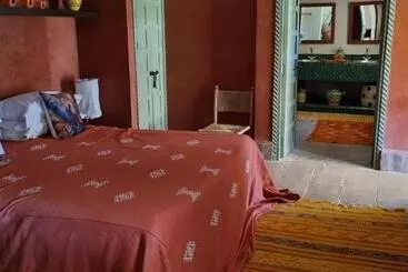 Aamiaismajoitus (B&B) Les Trois Paons