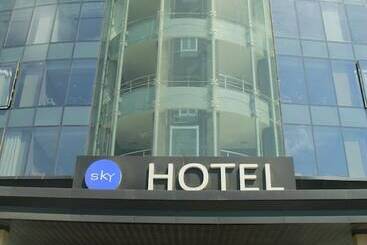 Sky Hotel Baku