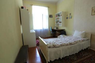 Under The Walnut Tree B&b