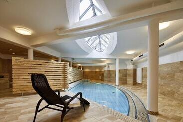 Elzland Hotel Pfauen Wellness & Spa