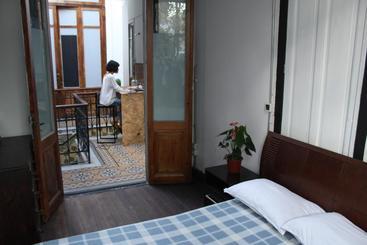 هاستل Casa Mutante