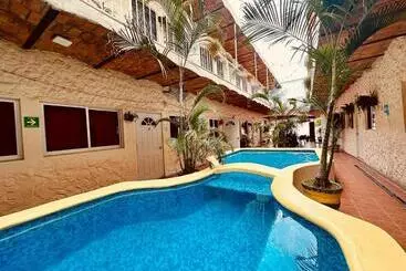 ホテル Bungalows Las Glorias