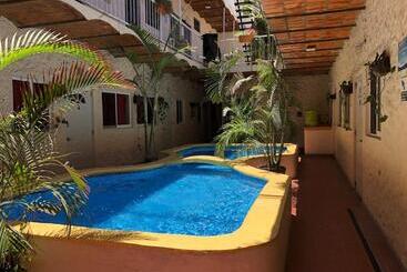 فندق Bungalows Las Glorias