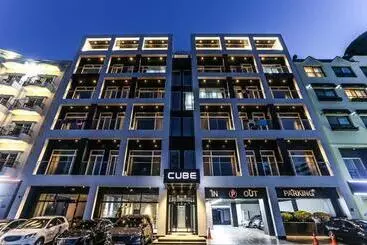 Hotel Cube