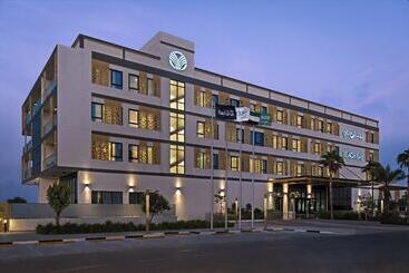 Beach Bay Hotel Mirfa