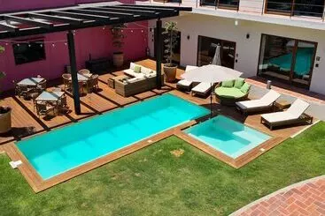 Hotel Casa De La Ballena