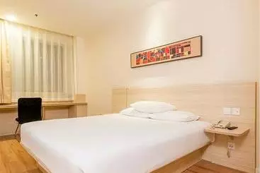 Hanting Hotel Tianjin Airport Yansha