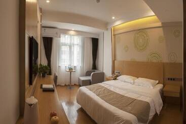 Hotel Greentree Inn Bengbu Longzihu District Railway Station Express