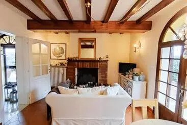 Aamiaismajoitus (B&B) Casa Nives