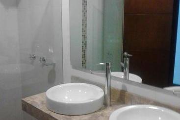 Hotel Santiamen De La Villa