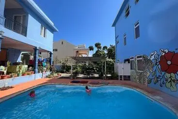 Bob Apartments