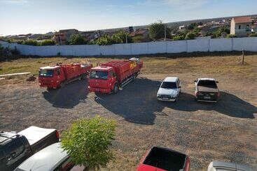 בית מלון כפרי Confiance