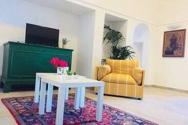 هتل Dammusi Sciuvechi