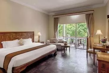 Hotel Lakeside By Sokha Beach Resort