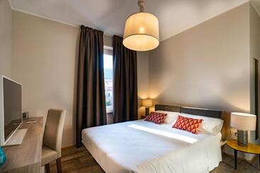 酒店 Marina Garden