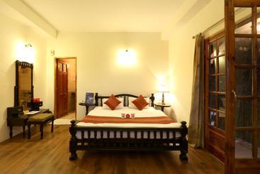 Отель Oyo 1706  The Alpine Heritage Residency