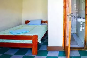 هتل Sabinyo Guest House