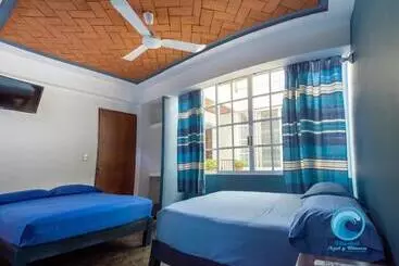 Herberge Hostal Azul Y Blanco
