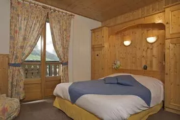 Hotel L'hermine Blanche