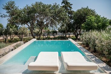 Kakkos Bay Hotel And Bungalows