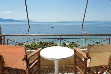 Apartamento Pharos Rooms