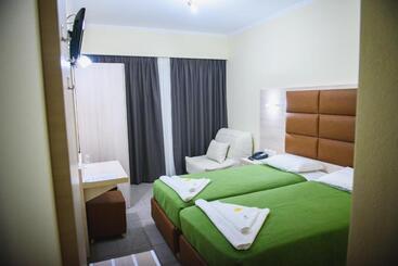 Santa Rosa Hotel & Beach