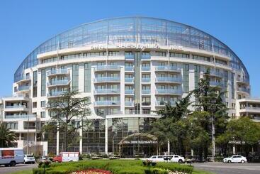 Zvyozdny Hotel Wellness & Spa