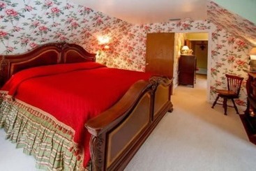 ホテル Bald Mountain House Inn At The Wolf Laurel Resort