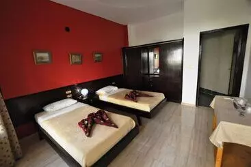 هتل El Nakhil
