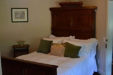 Отель Inn At Springfield Manor