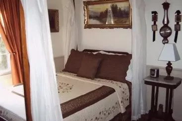 ホテル Moore House Bed And Breakfast