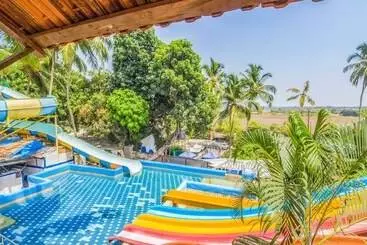 Hotel Coco Heritage Resort