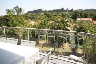 Hotel Les Balcons De La Cite - Le Saint Nazaire