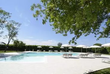 ホテル Agriturismo La Pisana