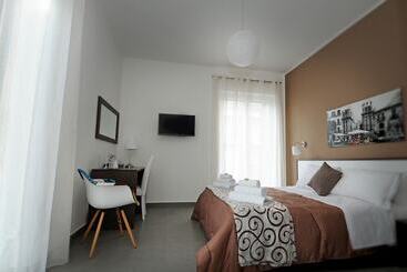 هتل B&b Le Porte Del Centro