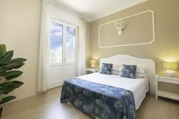 Hotel Colibri Prestige Rooms  Roman Ruins View
