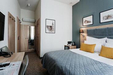 Hotel 32 Krakow Old Town