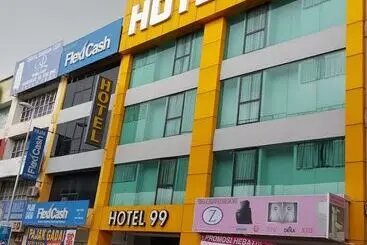هتل 99 Pusat Bandar Puchong