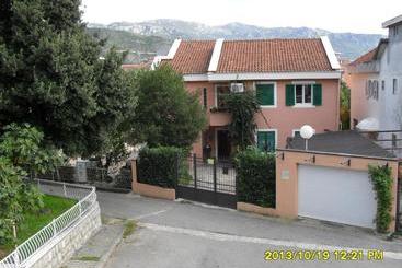 Hotel Apartments Three Star