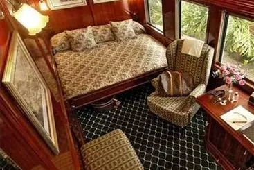 هتل Conductors Inn