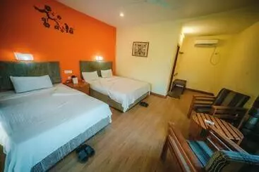 Hotelli Into The Wild Eco Resort