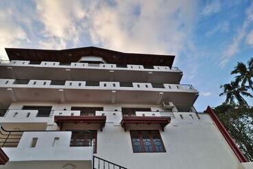 Hotell Kandyan Bluestar Villa