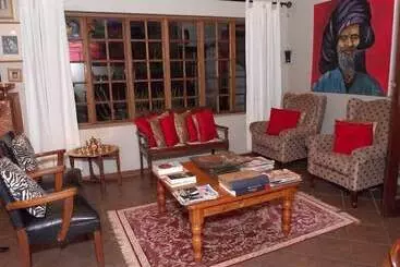 Hotel Emtonjeni Country Lodge