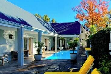 בית מלון כפרי Fleur Du Soleil Luxury Guesthouse