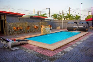 هتل The Palmview Manor