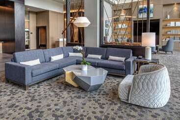 فندق Hilton Franklin Cool Springs