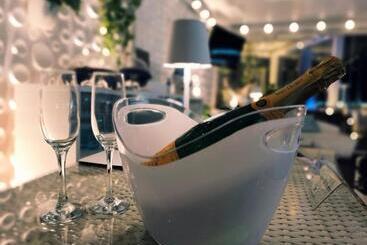 בית מלון כפרי Aquaboutique Wellness&spa