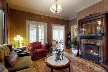 فندق Holbrook House