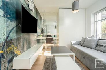 Отель Premium Wadowice Apartments