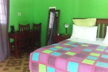 Hotel Gomwe Guest Inn